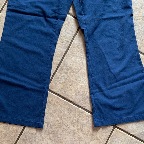 Womens Dickies MEDIUM SHORT navy blue flare leg scrubs medical pants - Picture 8 of 8